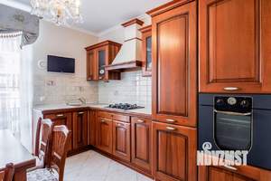 3-к квартира, вторичка, 100м2, 3/5 этаж