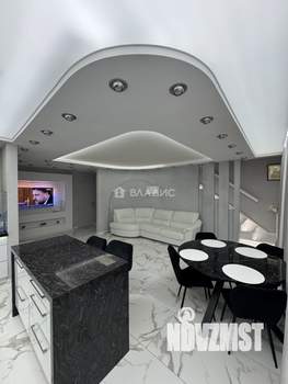 4-к квартира, вторичка, 117м2, 6/6 этаж