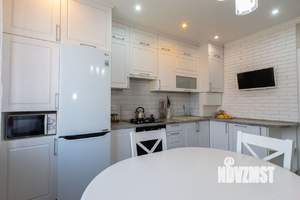 2-к квартира, вторичка, 60м2, 4/5 этаж