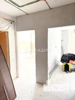 3-к квартира, вторичка, 102м2, 1/4 этаж