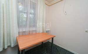 3-к квартира, вторичка, 64м2, 1/8 этаж