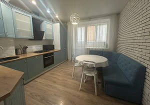 2-к квартира, вторичка, 64м2, 1/9 этаж