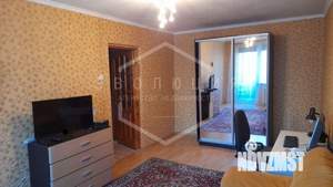 2-к квартира, вторичка, 63м2, 1/6 этаж