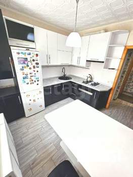 3-к квартира, вторичка, 63м2, 8/10 этаж