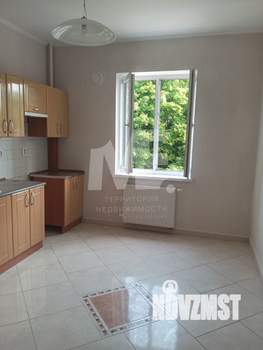 2-к квартира, вторичка, 63м2, 2/14 этаж