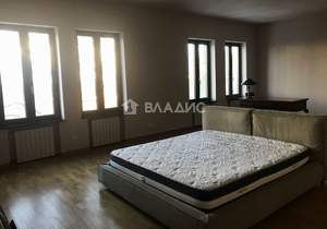 4-к квартира, вторичка, 136м2, 3/3 этаж