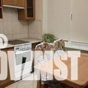 2-к квартира, вторичка, 50м2, 1/10 этаж