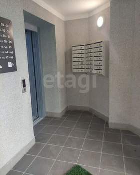 1-к квартира, вторичка, 42м2, 6/8 этаж