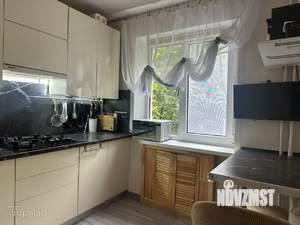 2-к квартира, вторичка, 42м2, 3/5 этаж