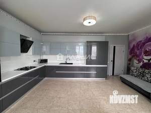 3-к квартира, вторичка, 134м2, 2/4 этаж