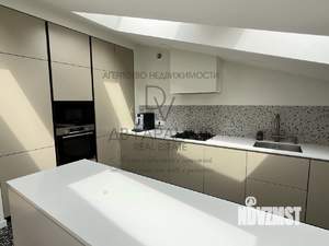 2-к квартира, вторичка, 127м2, 4/4 этаж
