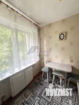 3-к квартира, вторичка, 60м2, 3/5 этаж