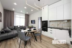 2-к квартира, вторичка, 74м2, 9/14 этаж