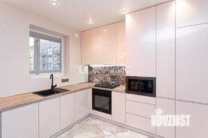 3-к квартира, вторичка, 98м2, 8/10 этаж