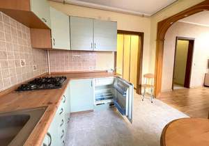 2-к квартира, вторичка, 63м2, 4/4 этаж