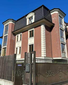 2-к квартира, вторичка, 67м2, 1/3 этаж