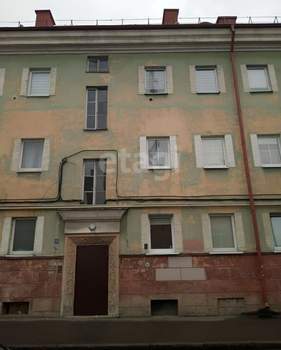 2-к квартира, вторичка, 44м2, 1/4 этаж