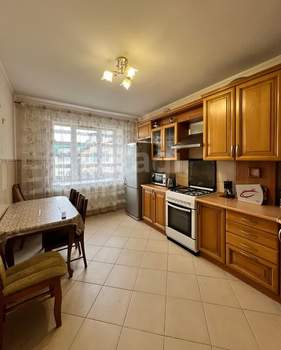 3-к квартира, вторичка, 93м2, 4/5 этаж