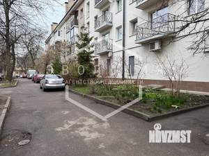 Студия квартира, вторичка, 32м2, 1/4 этаж