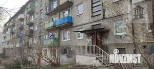 2-к квартира, вторичка, 45м2, 1/4 этаж