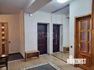 4-к квартира, вторичка, 102м2, 1/5 этаж