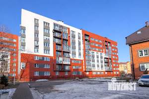 2-к квартира, вторичка, 60м2, 1/8 этаж