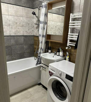 1-к квартира, вторичка, 42м2, 3/10 этаж