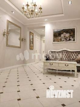 3-к квартира, вторичка, 102м2, 4/8 этаж