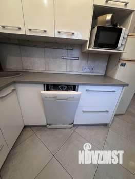 3-к квартира, вторичка, 63м2, 1/5 этаж