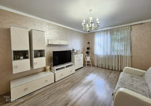 2-к квартира, вторичка, 62м2, 1/4 этаж