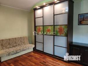 2-к квартира, вторичка, 55м2, 1/4 этаж