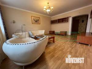 2-к квартира, вторичка, 74м2, 2/4 этаж