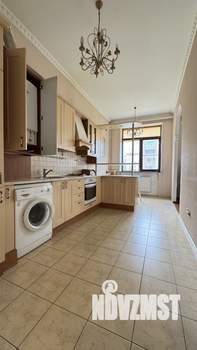 3-к квартира, вторичка, 93м2, 2/3 этаж