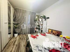 2-к квартира, вторичка, 49м2, 5/5 этаж