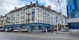 2-к квартира, вторичка, 70м2, 2/4 этаж