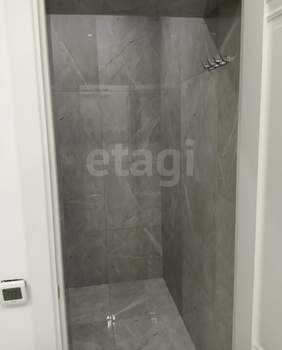 4-к квартира, вторичка, 109м2, 3/9 этаж