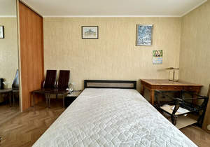 3-к квартира, вторичка, 102м2, 2/4 этаж