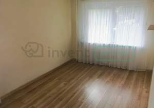 2-к квартира, вторичка, 42м2, 1/5 этаж