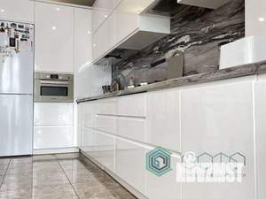 3-к квартира, вторичка, 74м2, 4/4 этаж