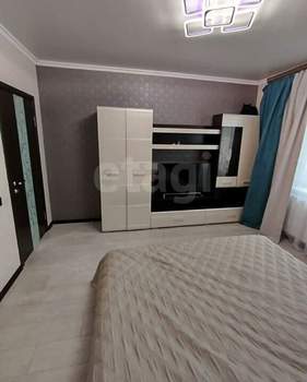 3-к квартира, вторичка, 77м2, 7/8 этаж