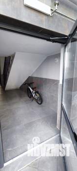 2-к квартира, вторичка, 90м2, 1/8 этаж