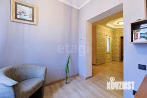 4-к квартира, вторичка, 98м2, 2/4 этаж