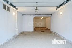 3-к квартира, вторичка, 121м2, 2/4 этаж