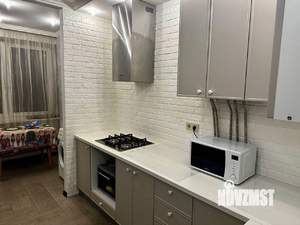 3-к квартира, вторичка, 82м2, 1/10 этаж