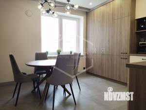 2-к квартира, вторичка, 63м2, 8/9 этаж