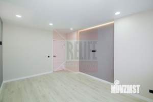 2-к квартира, вторичка, 64м2, 12/16 этаж