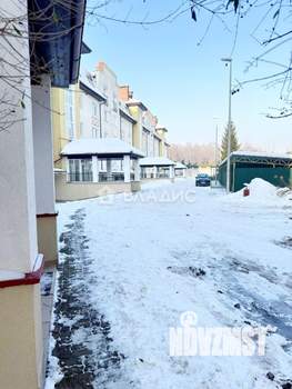 3-к квартира, вторичка, 102м2, 1/4 этаж