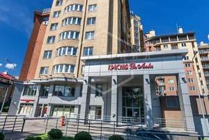 4-к квартира, вторичка, 150м2, 4/10 этаж