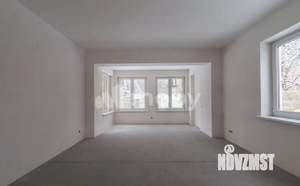 4-к квартира, вторичка, 100м2, 1/3 этаж