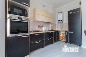 2-к квартира, вторичка, 70м2, 6/8 этаж